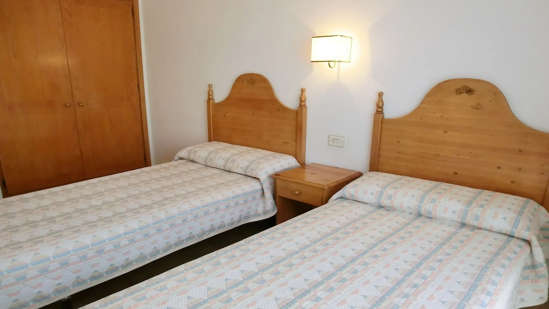 יורט דה מאר Apartment Paradis Park  יורט דה מאר